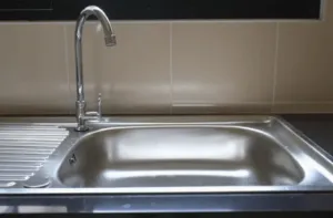 interruzione erogazione acqua